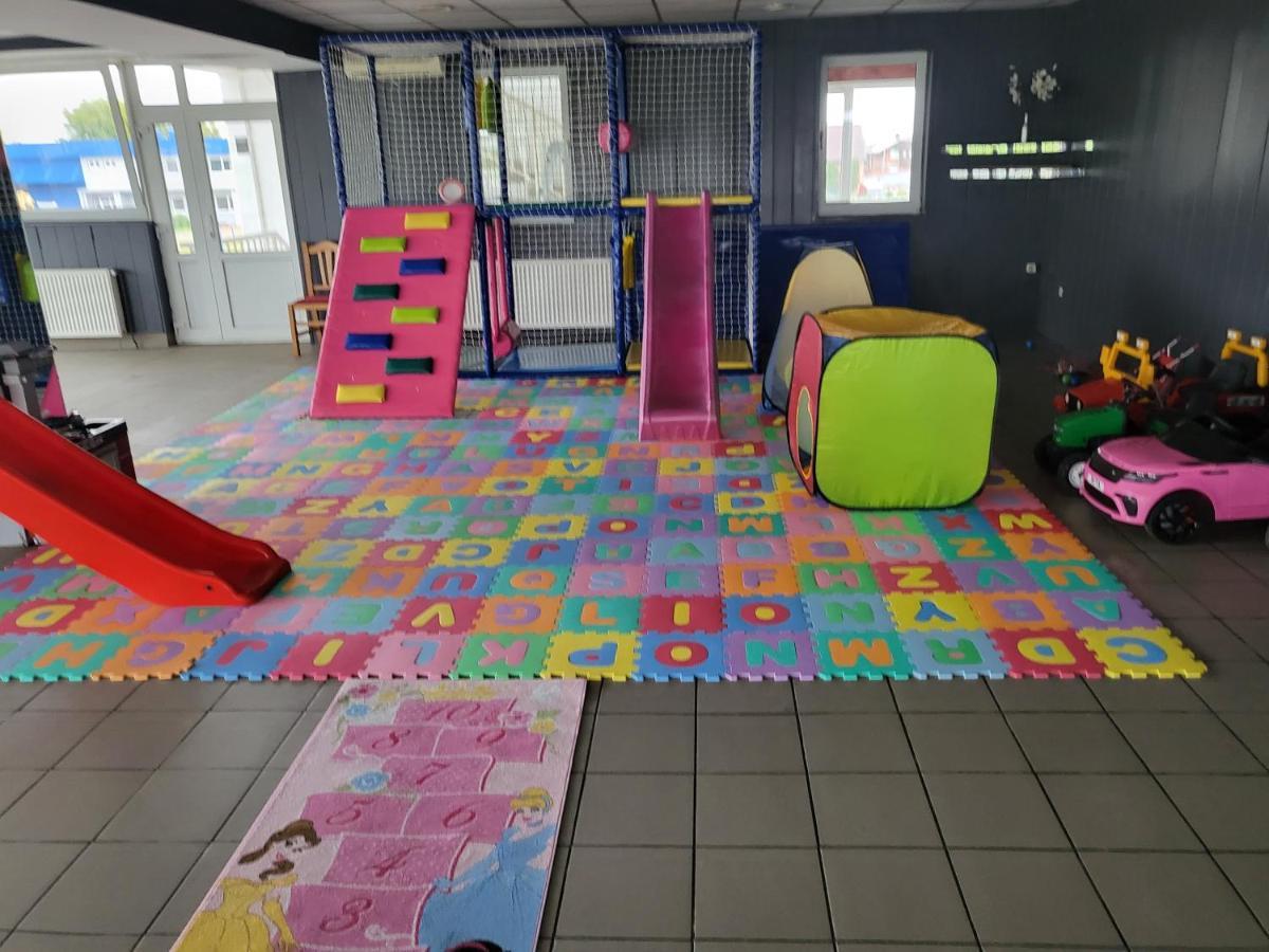 לינה וארוחת בוקר Pansion Brod מראה חיצוני תמונה